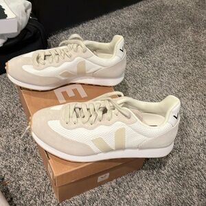 Veja White & Beige Rio
Branco Sneakers. Never worn. Size 8